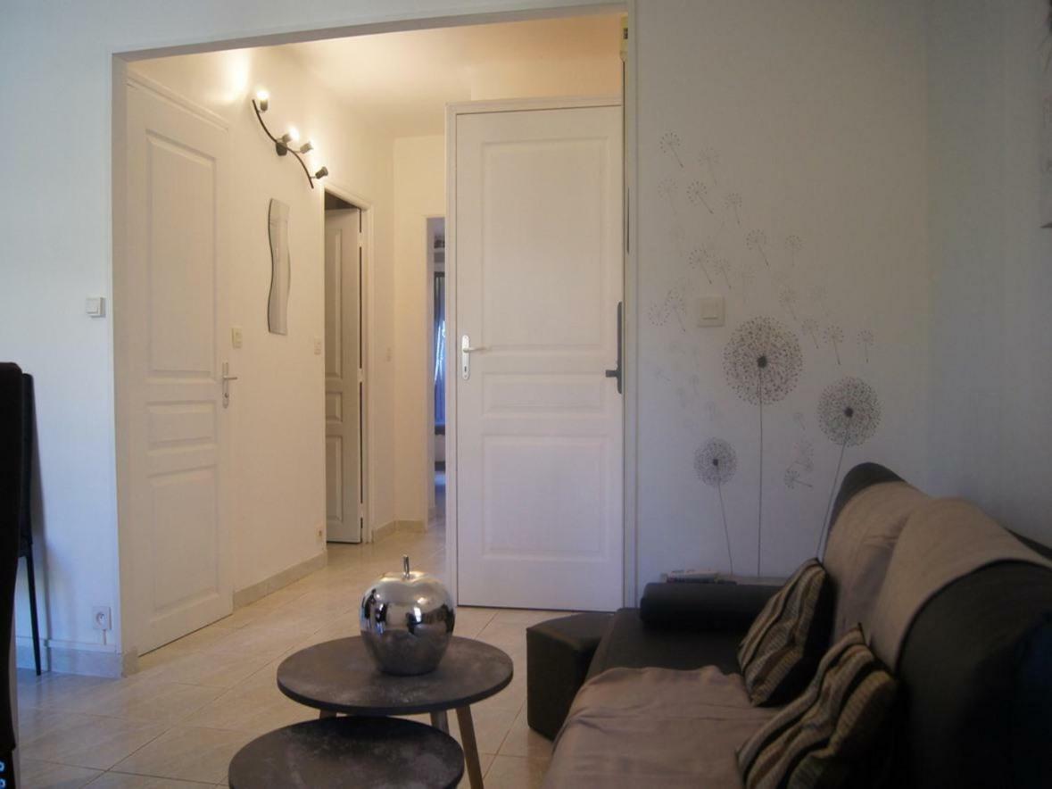 Apartmán Les Mimosas Roquebrune-Cap-Martin Pokoj fotografie